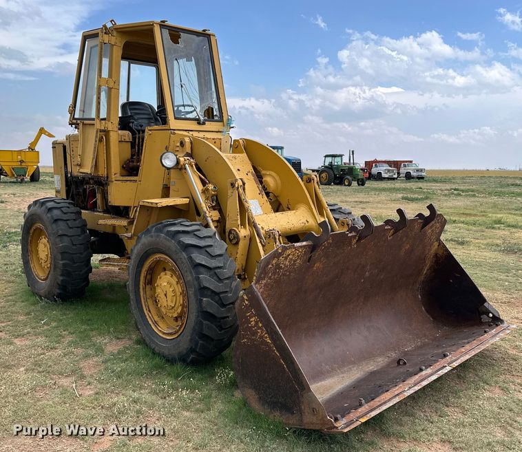 image for item DK6837 1973 Caterpillar 920 wheel loader