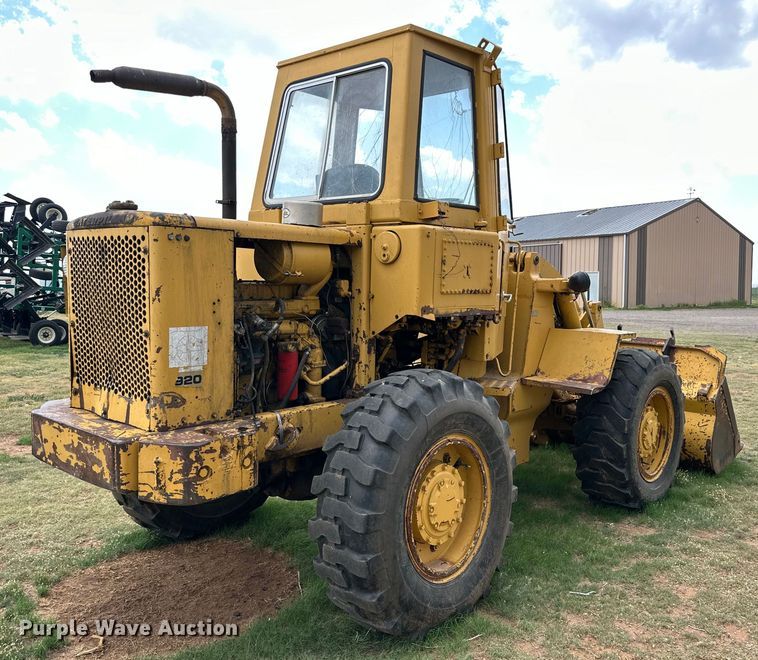 image for item DK6837 1973 Caterpillar 920 wheel loader