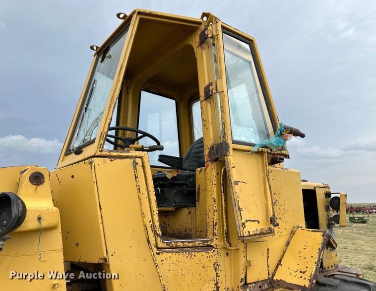 image for item DK6837 1973 Caterpillar 920 wheel loader