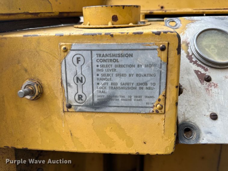 image for item DK6837 1973 Caterpillar 920 wheel loader