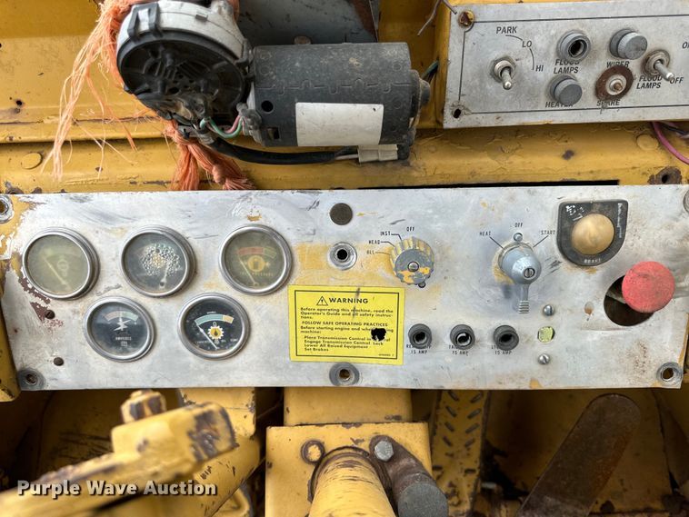 image for item DK6837 1973 Caterpillar 920 wheel loader