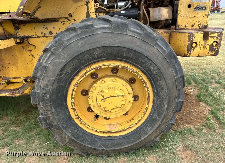 image for item DK6837 1973 Caterpillar 920 wheel loader