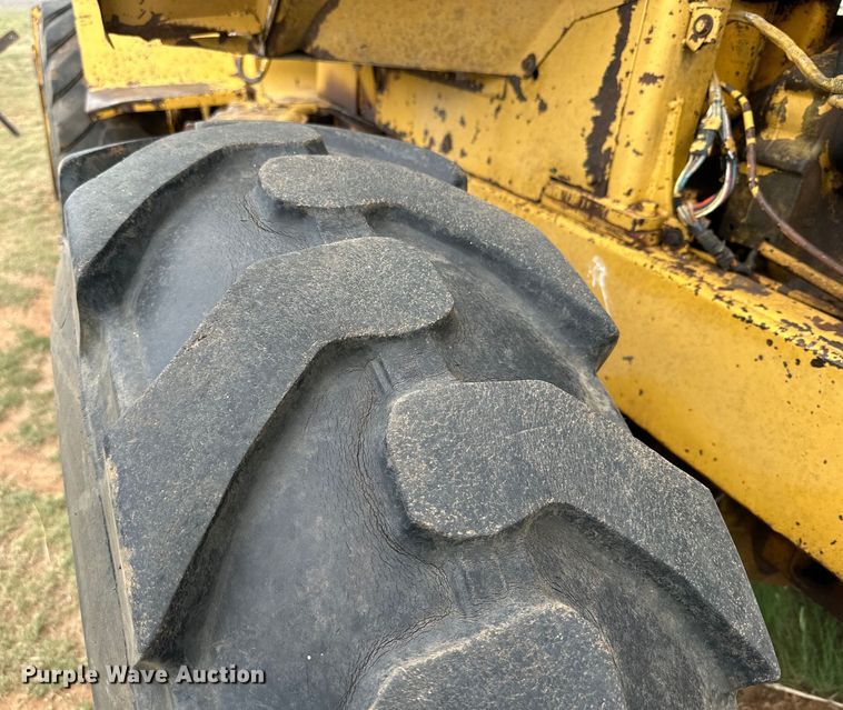 image for item DK6837 1973 Caterpillar 920 wheel loader
