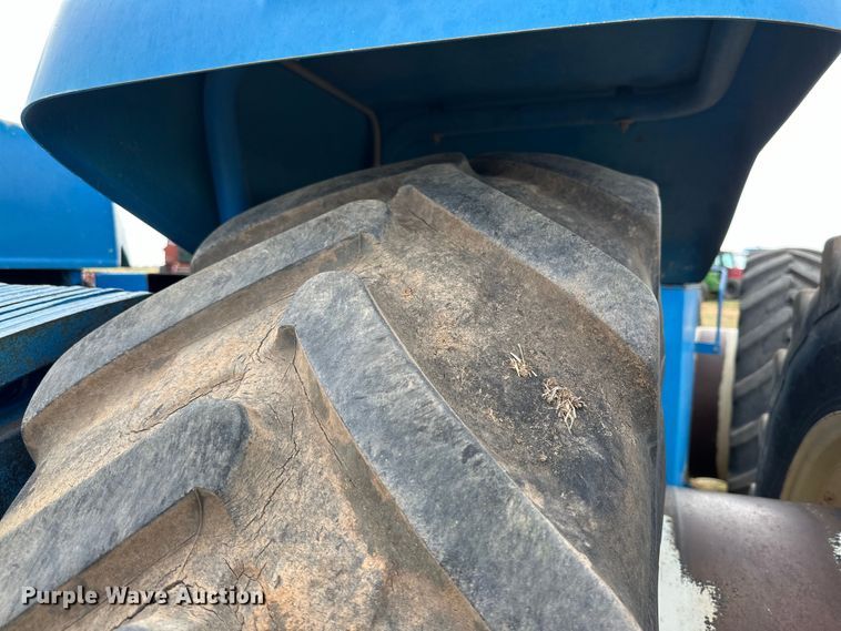 image for item DK6838 1996 New Holland 9882 4WD tractor