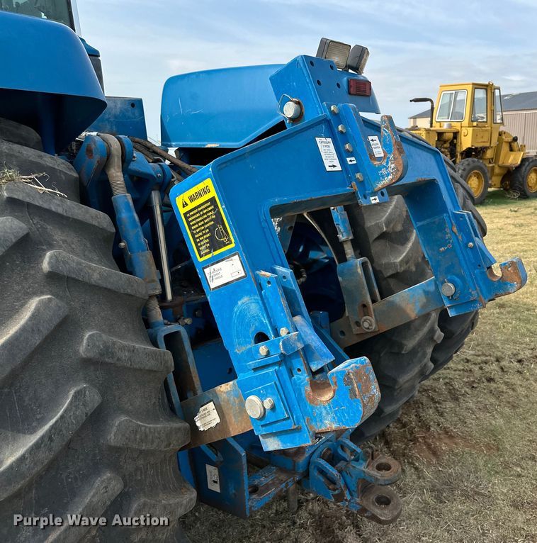 image for item DK6839 1997 New Holland 9682 4WD tractor