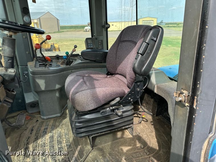 image for item DK6839 1997 New Holland 9682 4WD tractor