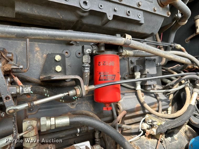 image for item DK6839 1997 New Holland 9682 4WD tractor