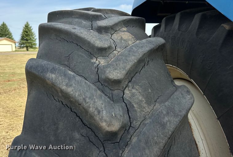 image for item DK6839 1997 New Holland 9682 4WD tractor