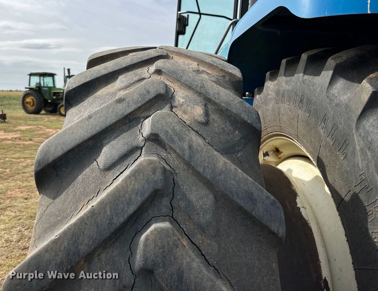 image for item DK6839 1997 New Holland 9682 4WD tractor