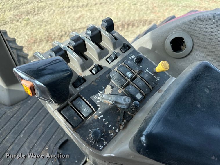 image for item DK6840 2003 Case IH MX285 MFWD tractor