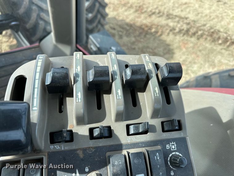 image for item DK6840 2003 Case IH MX285 MFWD tractor