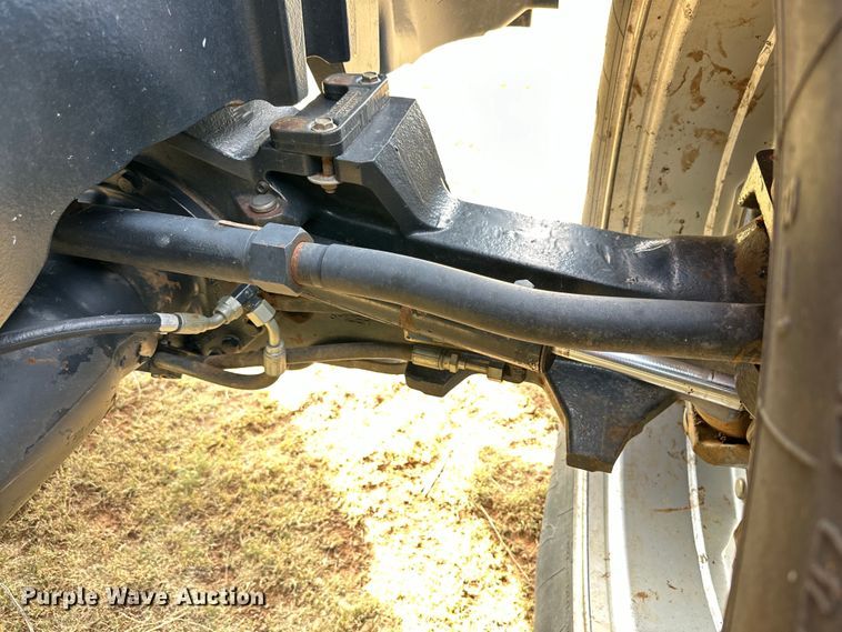 image for item DK6840 2003 Case IH MX285 MFWD tractor