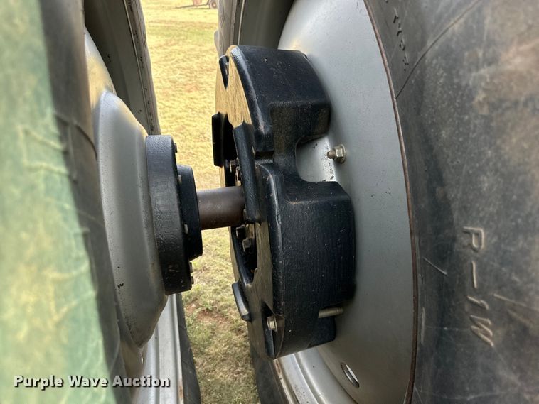 image for item DK6840 2003 Case IH MX285 MFWD tractor