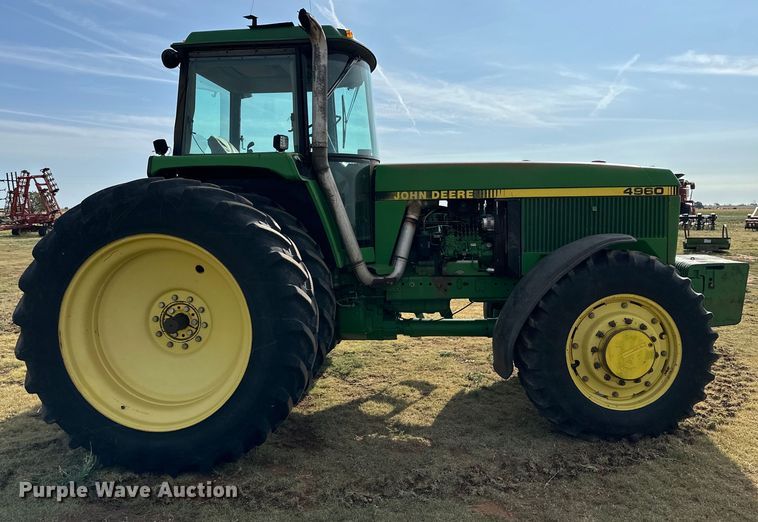 image for item DK6841 1992 John Deere 4960 MFWD tractor
