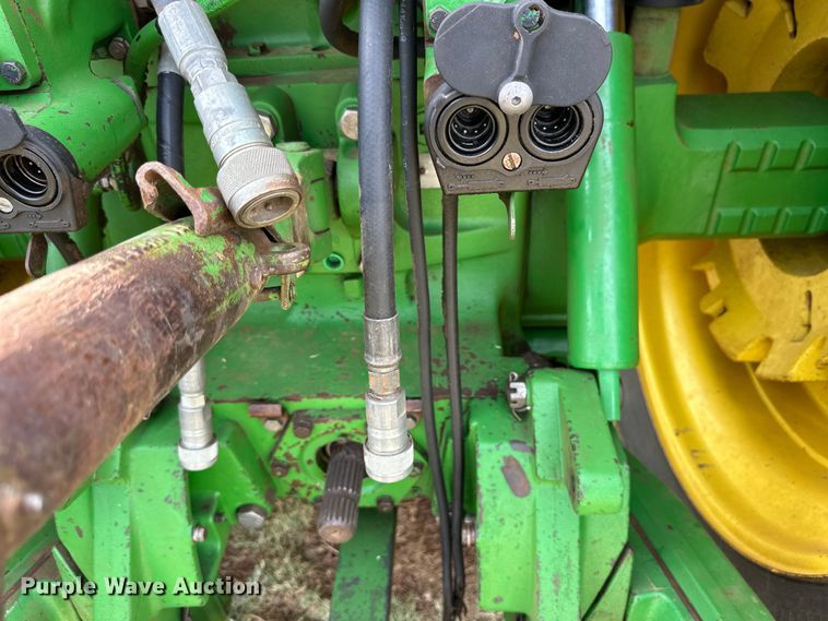 image for item DK6841 1992 John Deere 4960 MFWD tractor