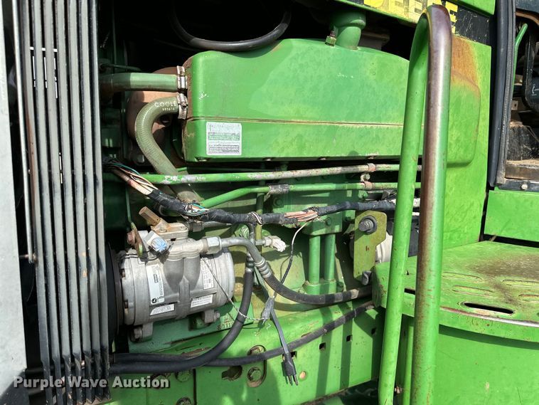 image for item DK6841 1992 John Deere 4960 MFWD tractor