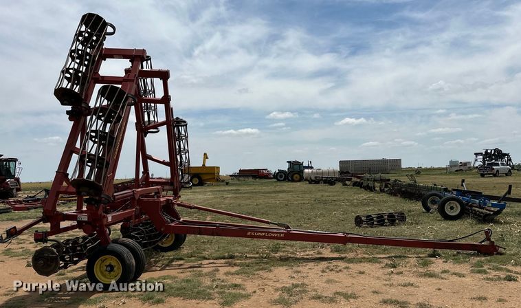 image for item DK6849 Sunflower 7232-35 rolling harrow