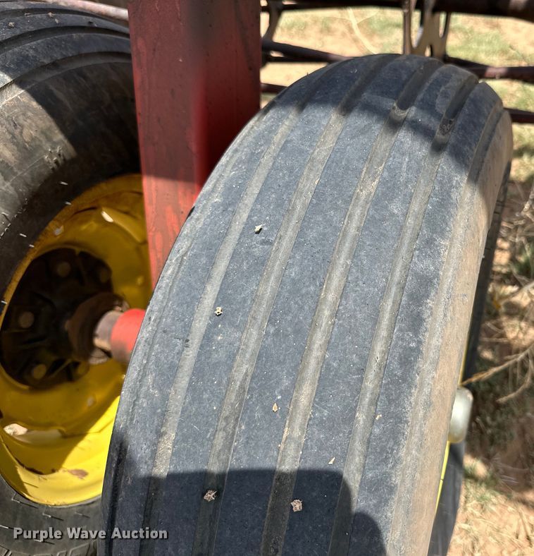 image for item DK6849 Sunflower 7232-35 rolling harrow