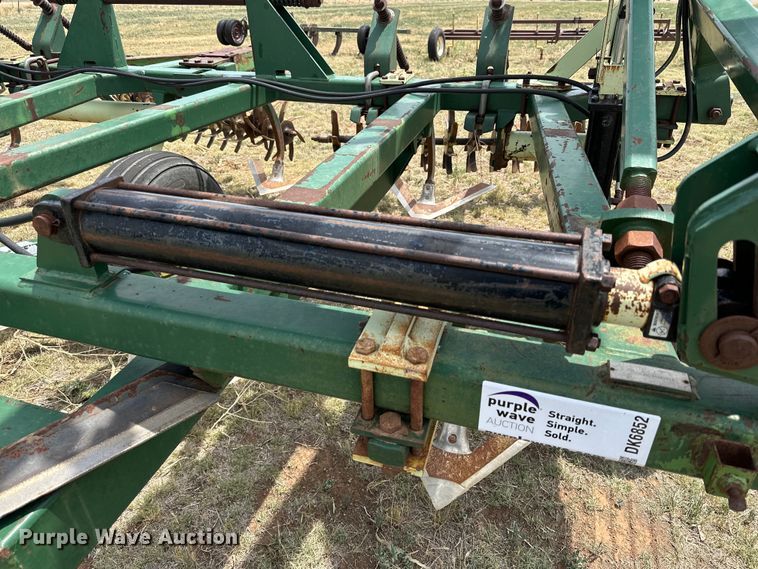 image for item DK6852 Quinstar sweep plow