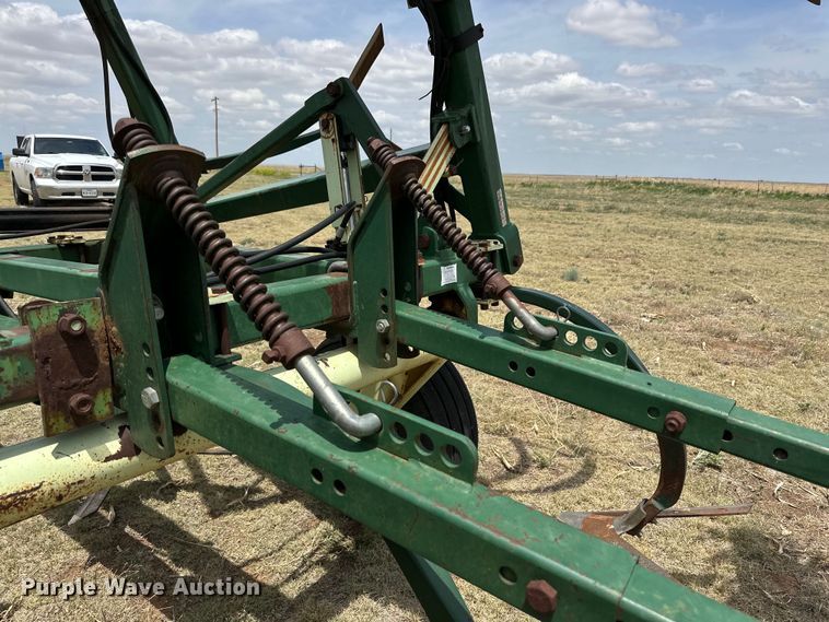 image for item DK6852 Quinstar sweep plow