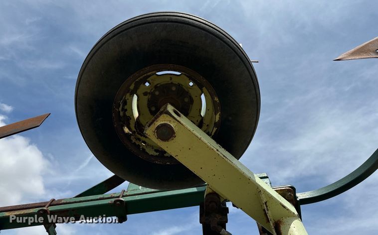 image for item DK6852 Quinstar sweep plow