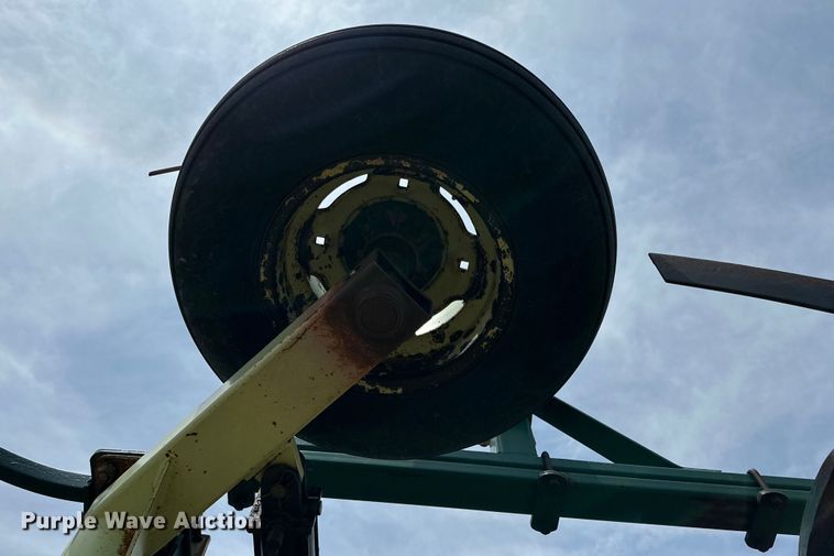 image for item DK6852 Quinstar sweep plow