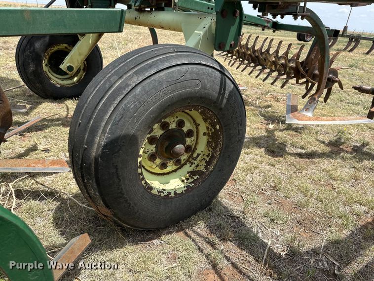 image for item DK6852 Quinstar sweep plow