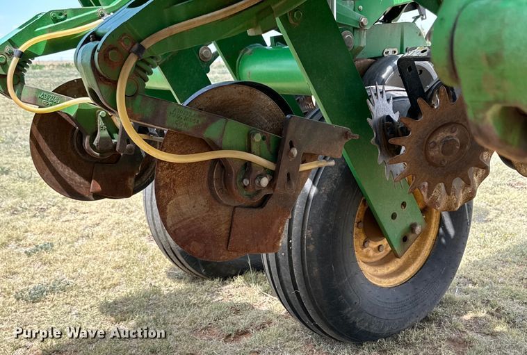 image for item DK6853 John Deere 1770NT planter