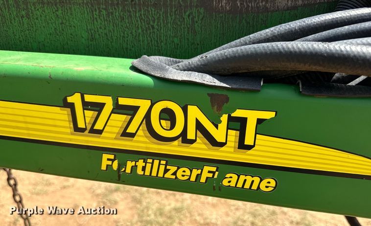 image for item DK6853 John Deere 1770NT planter