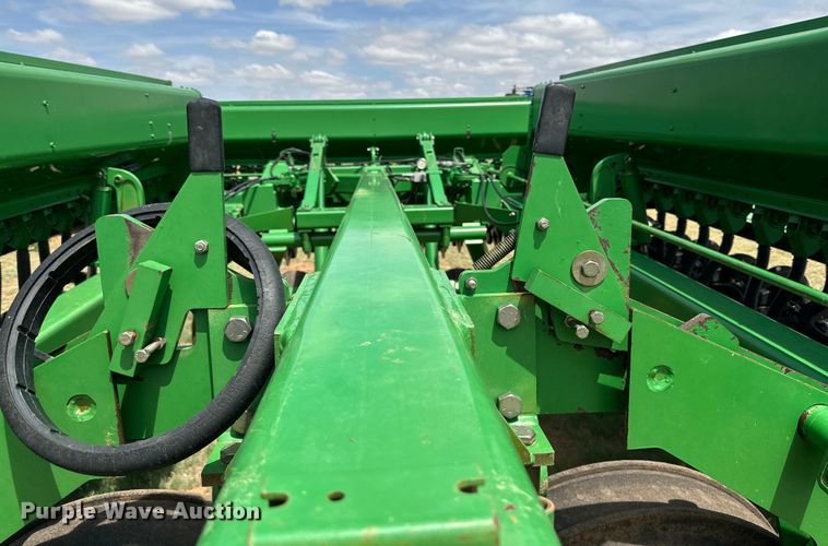 image for item DK6854 John Deere 455 grain drill