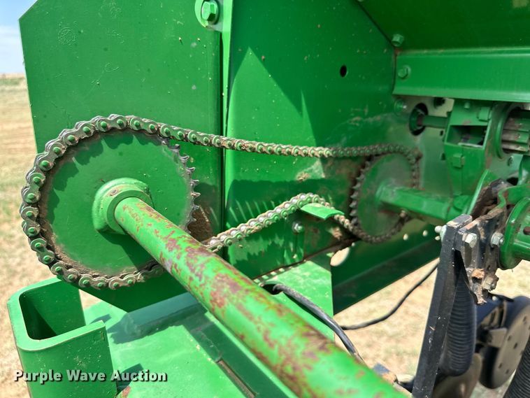 image for item DK6854 John Deere 455 grain drill