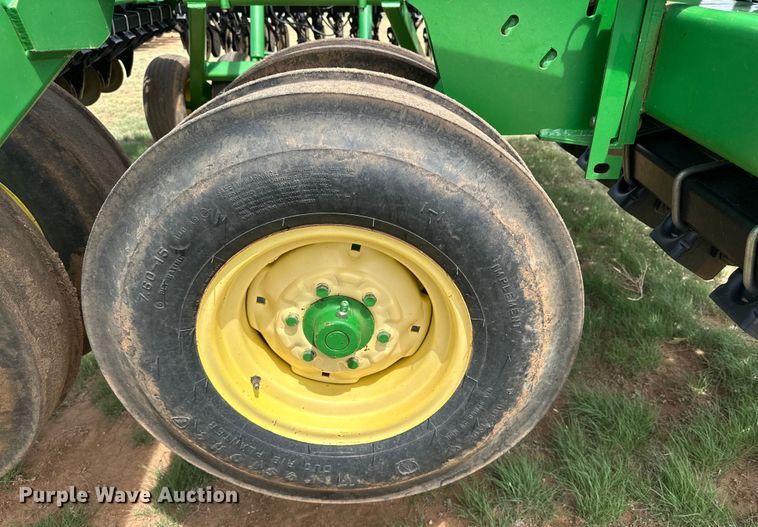 image for item DK6854 John Deere 455 grain drill