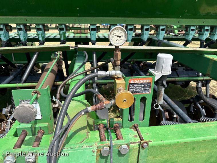 image for item DK6855 John Deere 750 grain drill