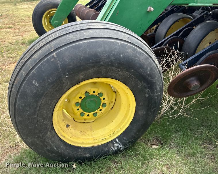 image for item DK6855 John Deere 750 grain drill