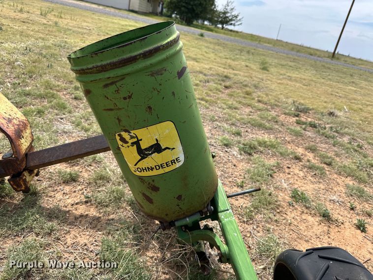 image for item DK6856 John Deere P5500 planter