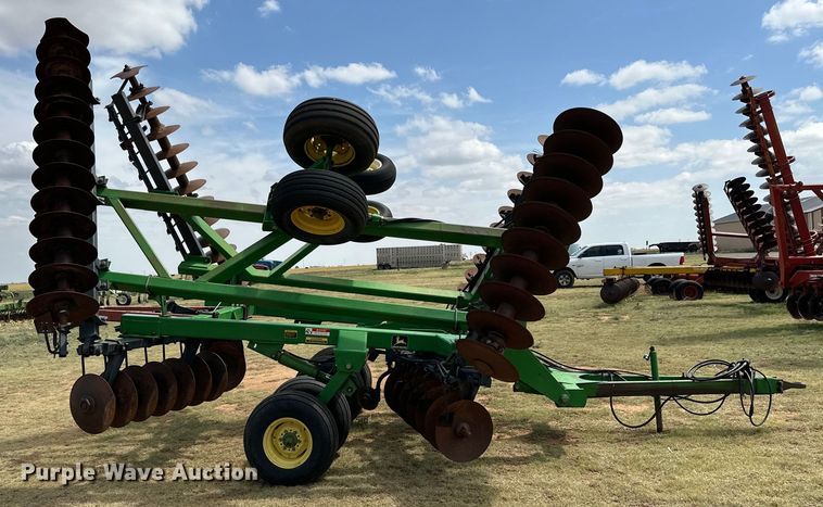 image for item DK6857 John Deere 630 double off-set disk