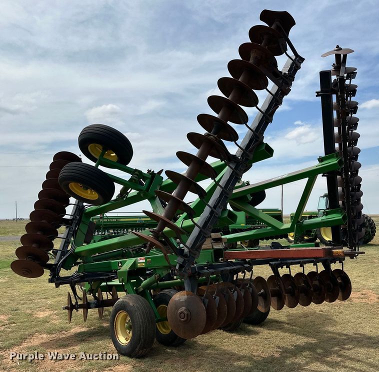 image for item DK6857 John Deere 630 double off-set disk