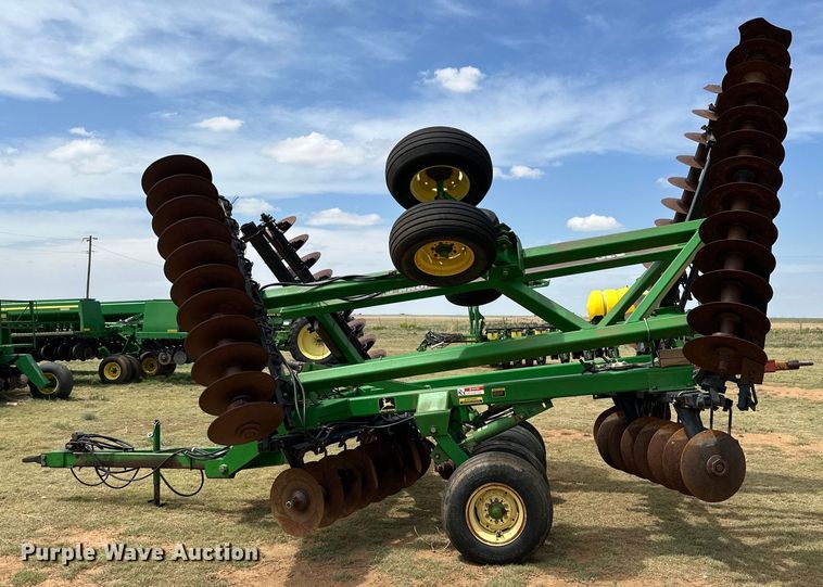 image for item DK6857 John Deere 630 double off-set disk