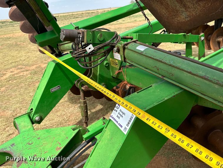 image for item DK6857 John Deere 630 double off-set disk