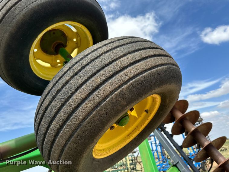 image for item DK6857 John Deere 630 double off-set disk