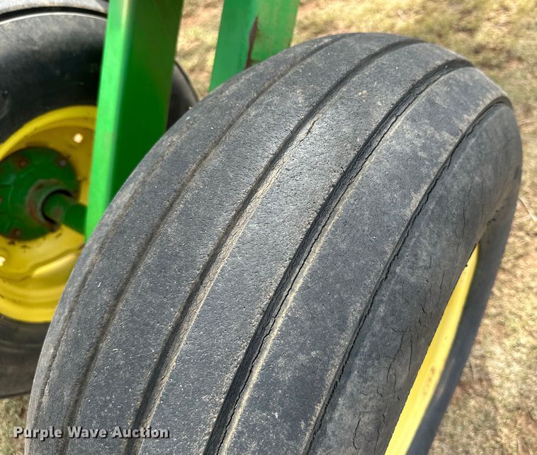 image for item DK6857 John Deere 630 double off-set disk