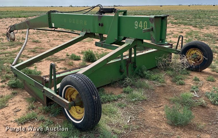 image for item DK6863 John Deere 940-02 land leveler
