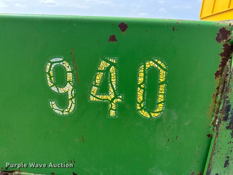 image for item DK6863 John Deere 940-02 land leveler