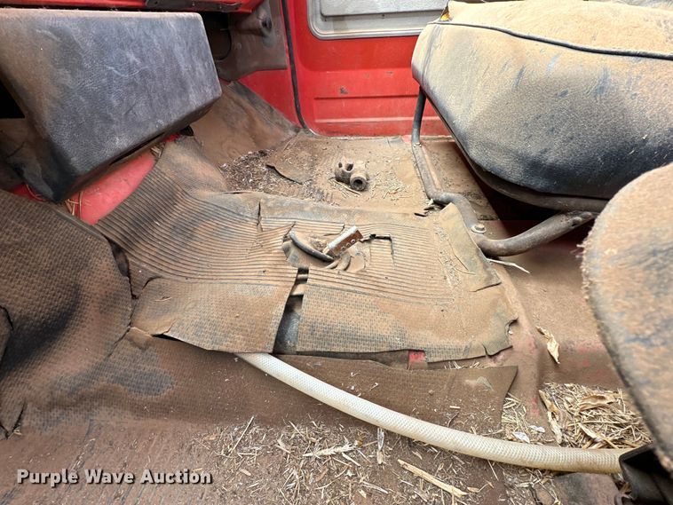 image for item DK6872 1975 GMC 6500 flatbed truck