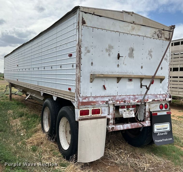 image for item DK6878 1979 Timpte Super Hopper grain trailer