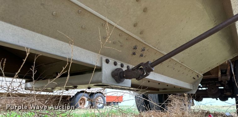 image for item DK6878 1979 Timpte Super Hopper grain trailer