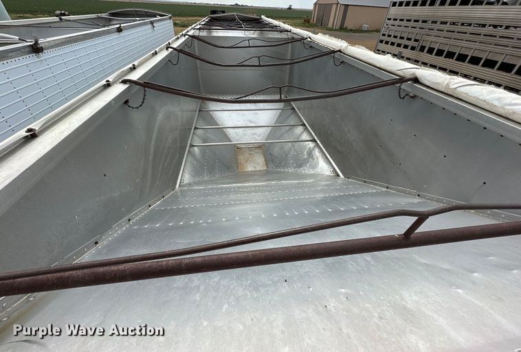 image for item DK6878 1979 Timpte Super Hopper grain trailer