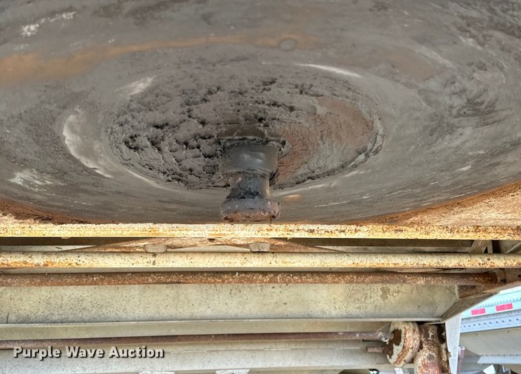 image for item DK6878 1979 Timpte Super Hopper grain trailer