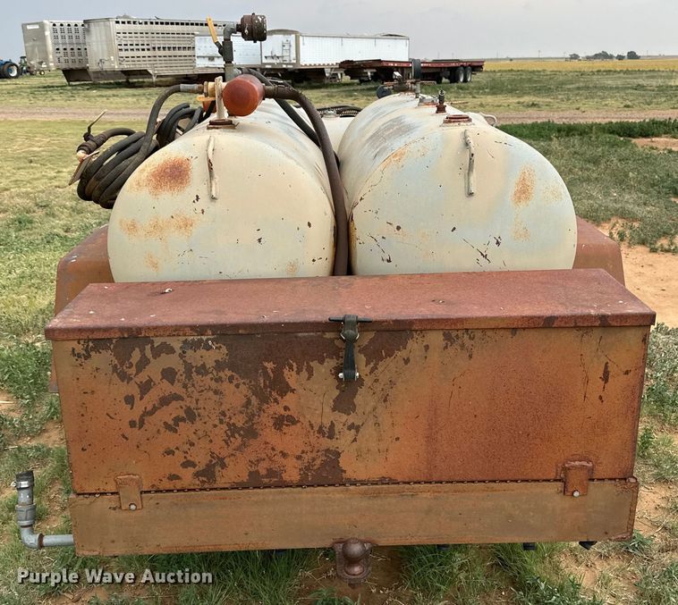 image for item DK6880 Shop built oil vacuum trailer