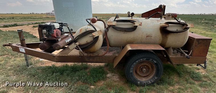 image for item DK6880 Shop built oil vacuum trailer
